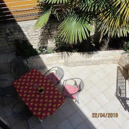 Holiday House Sara Opatija Exterior photo