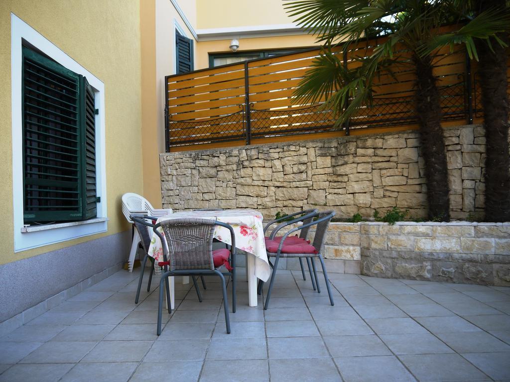 Holiday House Sara Opatija Exterior photo